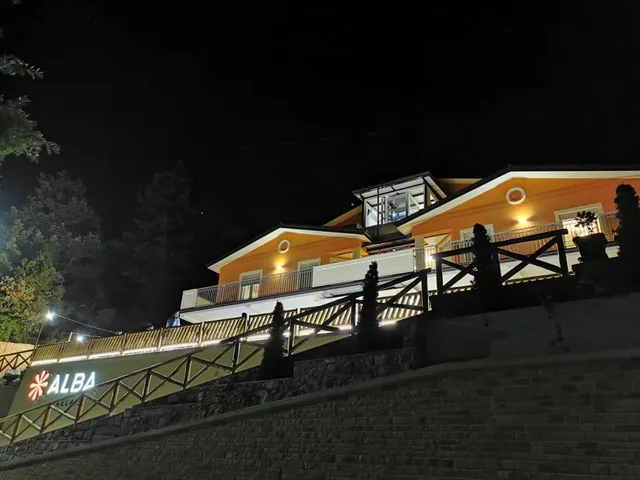 Alba Relais