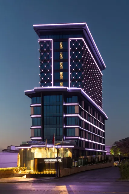 Golden Tulip Bayrampasa Istanbul