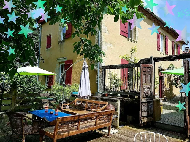 B&B et Chambre d'hôtes à Pimbo - Terrasse Panoramique Pyrénées - Le Patio Tursan