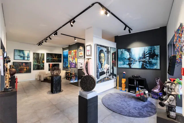 Daniele Comelli Art Gallery