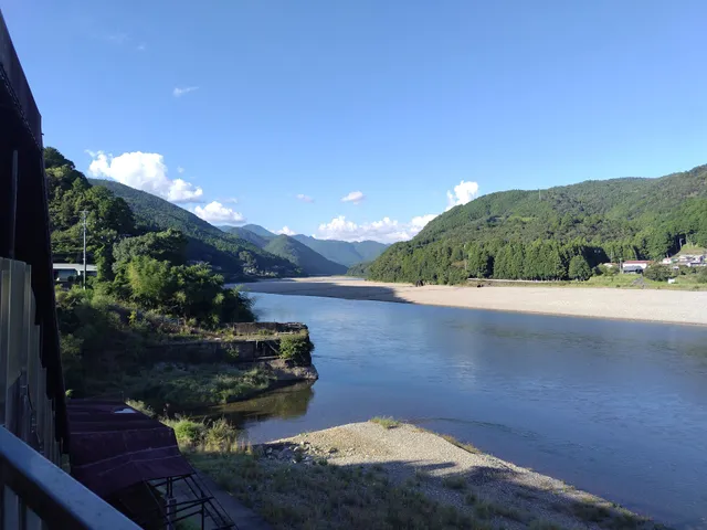 瀞峡めぐりの里 熊野川