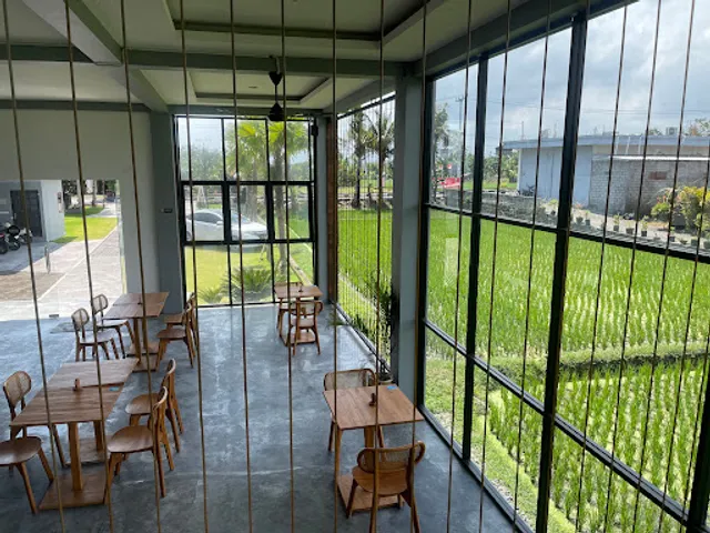 Nyantra Café & Eatery