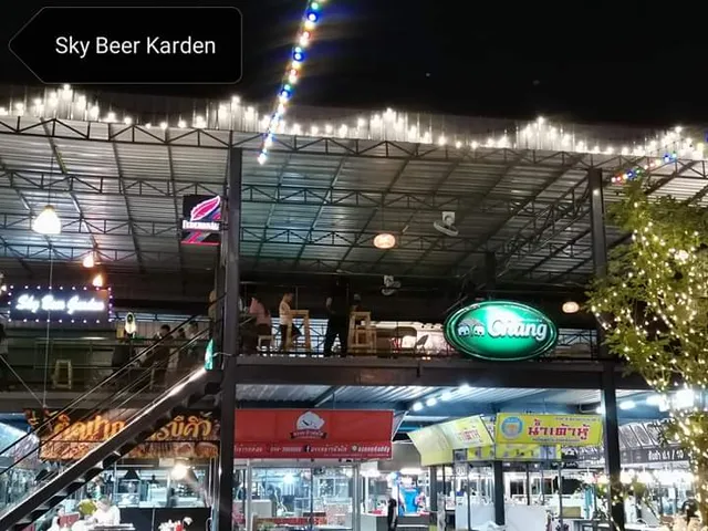 Sky beer garden ตลาดมารวยหทัยราษฎร์54