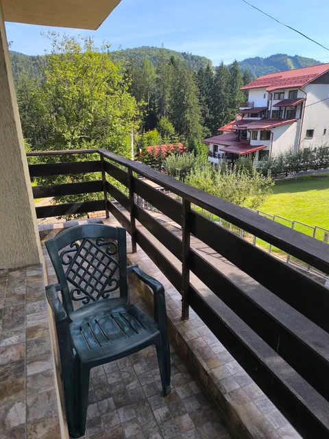 Casa Cioplea by Genco