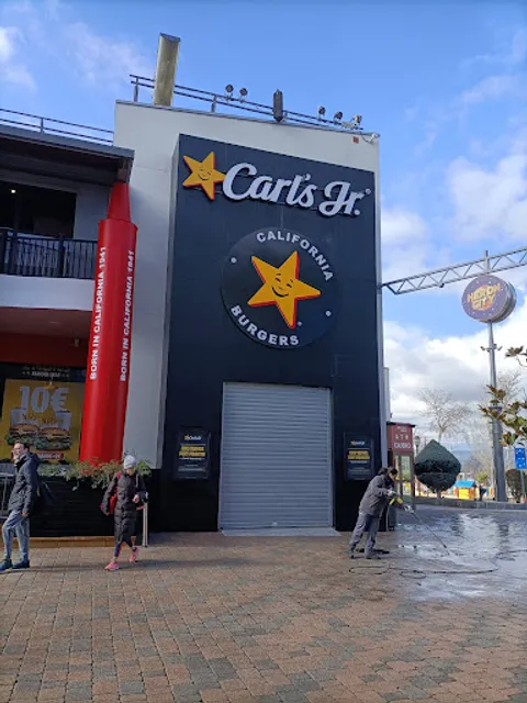 Carl's Jr
