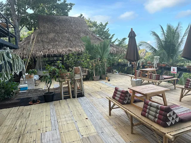 Thipwimarn Farm & Cafe