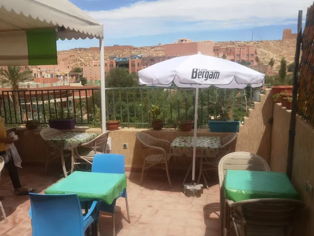 Café Restaurant Essaada مقهى مطعم السعادة