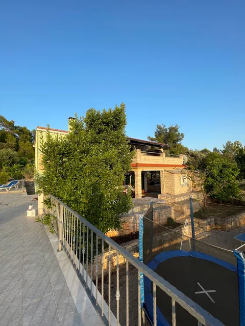 Holiday House Gabrijel-Zavalatica