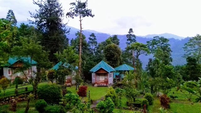 Humro Home Jhalong Resort