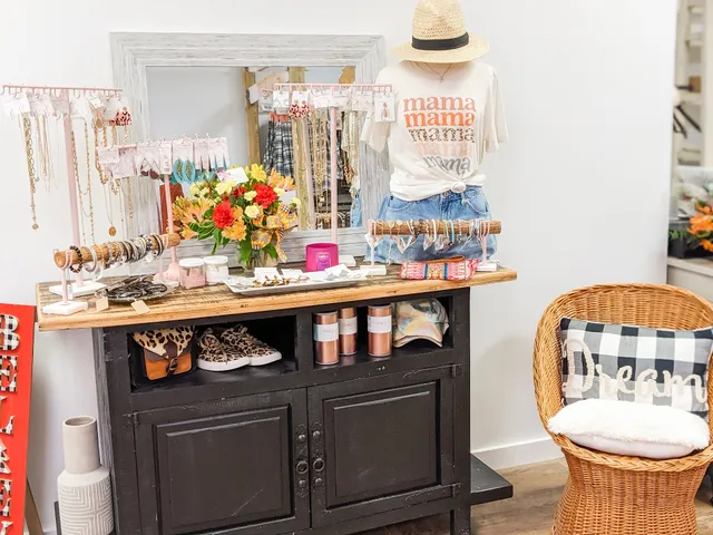 Simply Posh Boutique