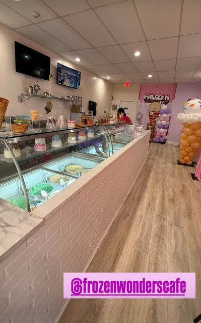 Frozen Wonders Cafe