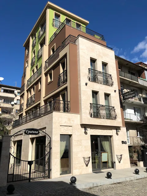 Family Hotel Agoncev