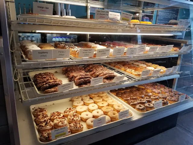 Maynard's Donuts & Coffee