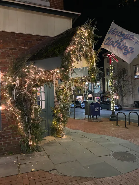 Malena's Vintage Boutique