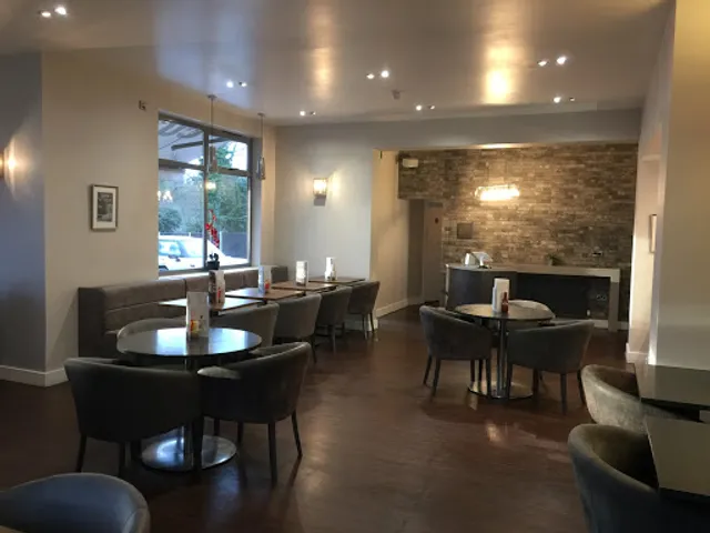 Burgy's Cafe & Coffee Lounge