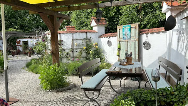 Mostheuriger Zeininger