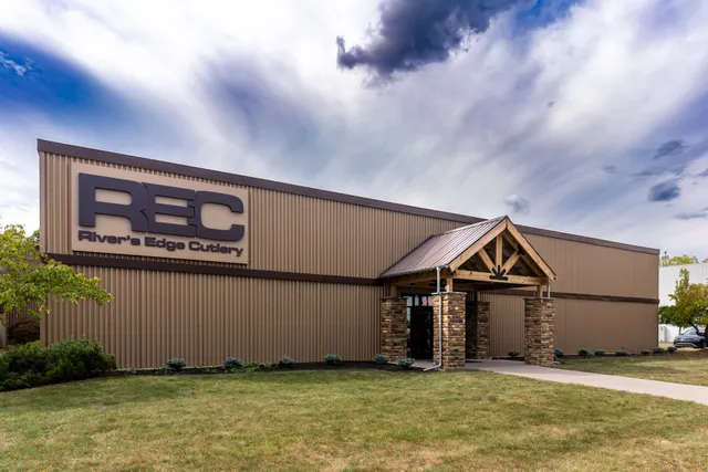 River's Edge Cutlery