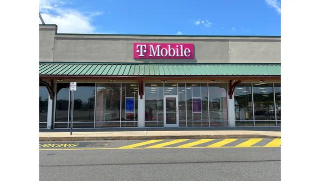 T-Mobile Authorized Retailer
