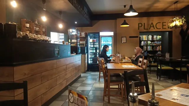 PLACEK (lokal przeniesiony na ul. Dworcowa 8)