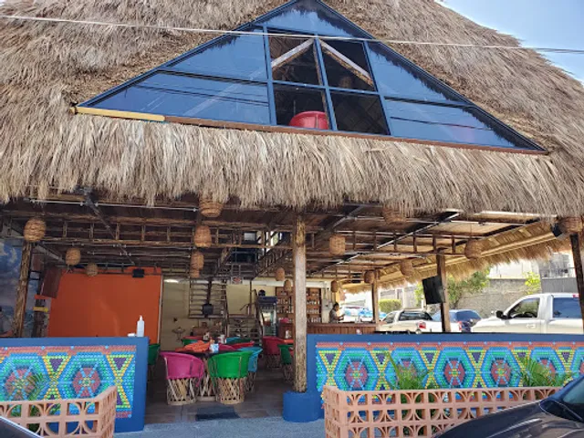 La Camarona Mariscos