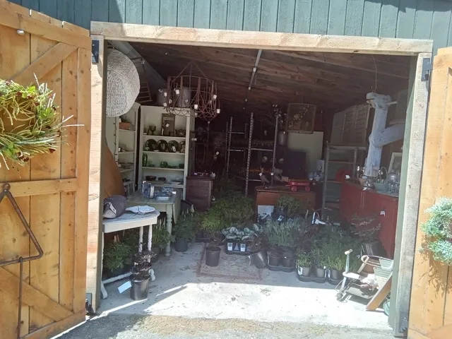 Cackleberries Garden and Gift Shop