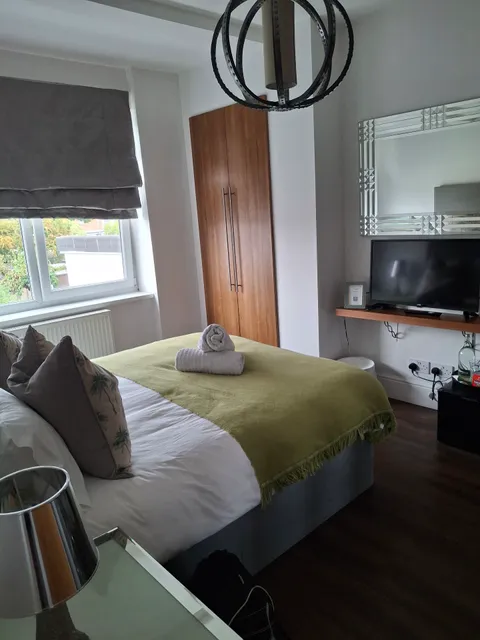 Haven House Rooms, Barry