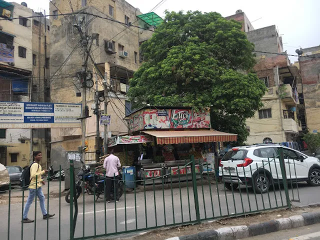 Lucky Juice & Shakes