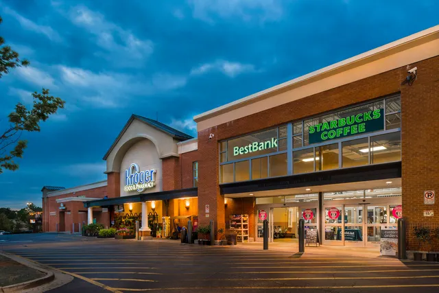 Rockbridge Village Shopping Center