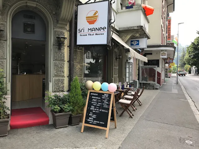 sri manee Isaan Thai House