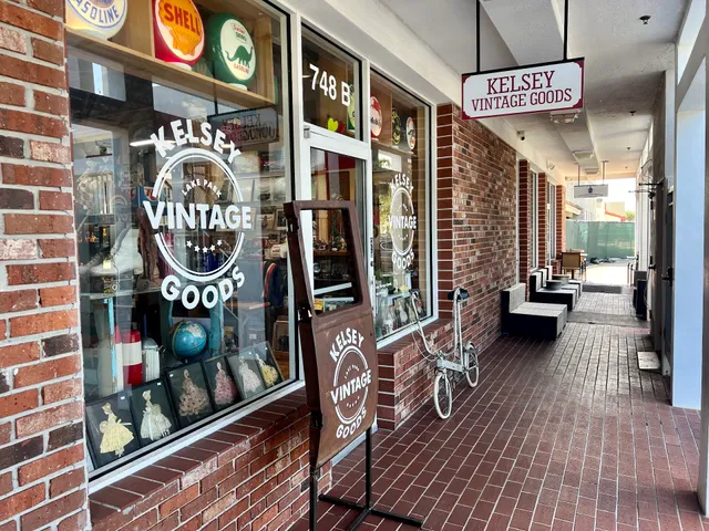 Kelsey Vintage Goods