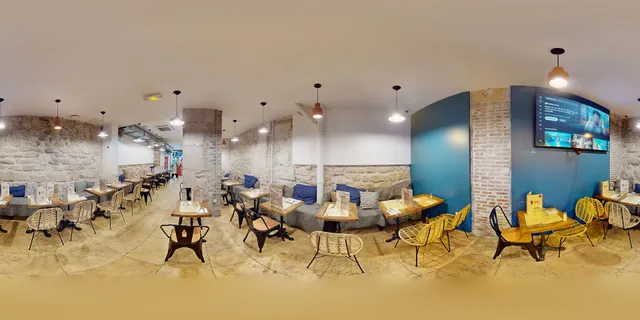 Tarboush (Kebab Halal - Grillades au feu de bois- burgers)