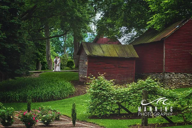 Brookmere Winery & Vineyard Inn