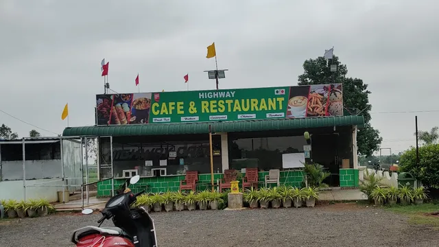 Highway Cafe And Restaurant