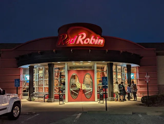 Red Robin Gourmet Burgers and Brews