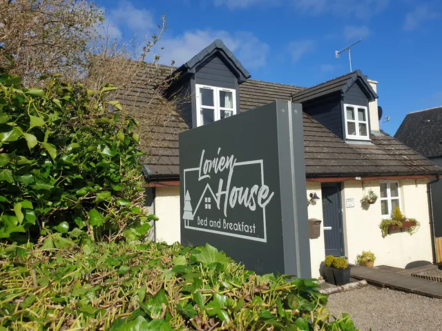 Lorien House Bed & Breakfast