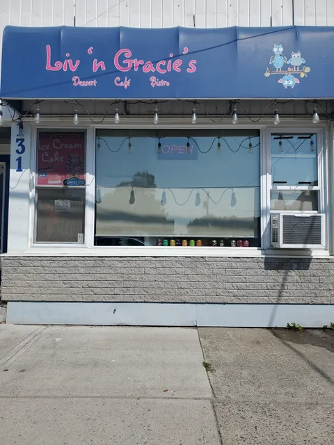 Liv n Gracie’s