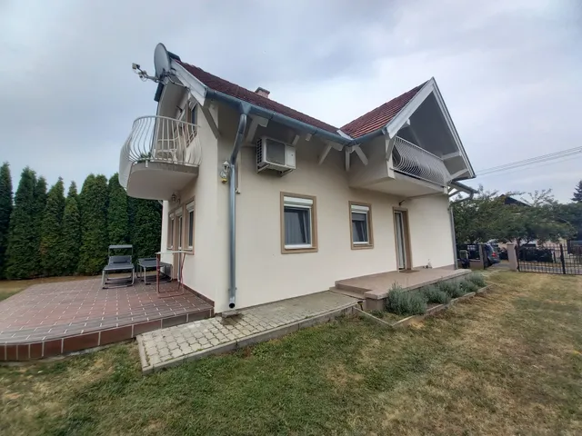 Sági Vendégház -termálfürdő, kiadó apartman,szállás, kiadó szoba, borgáta szállás