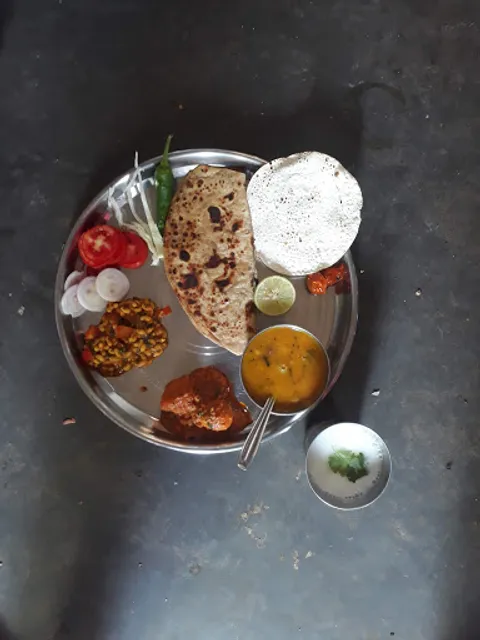 GRAND THAKAR RESTAURANT & PAN