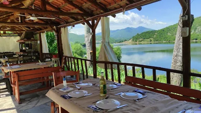 Το Κουτουκάκι Της Σόφης