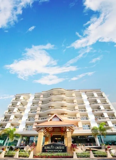 Noppakao Place Hotel