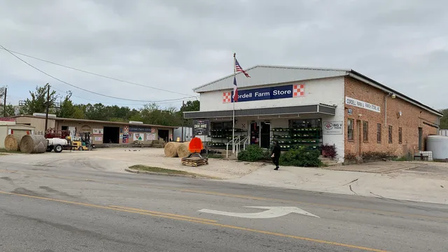 Cordell Farm & Ranch Store Inc