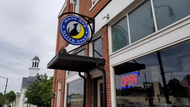 Moon Dog Brick Oven - Wytheville, VA