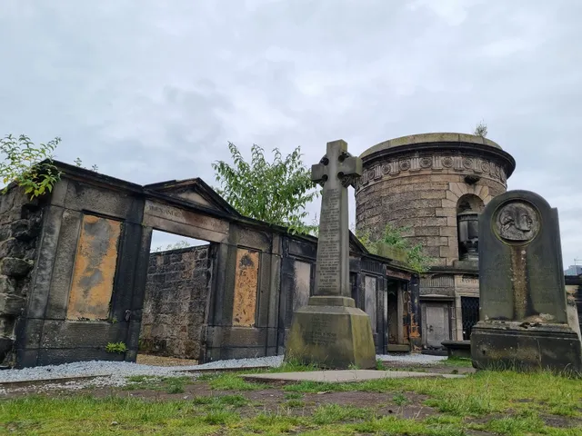 Old Calton Cemetery