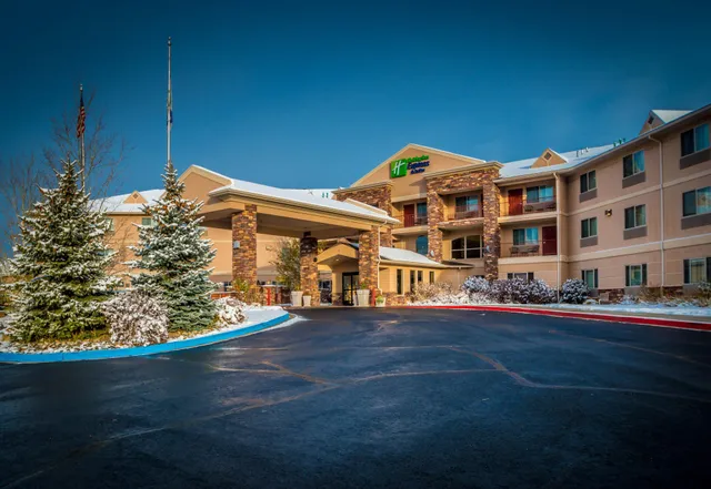 Holiday Inn Express & Suites Gunnison by IHG