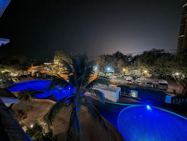 Sunrise Beach Residence