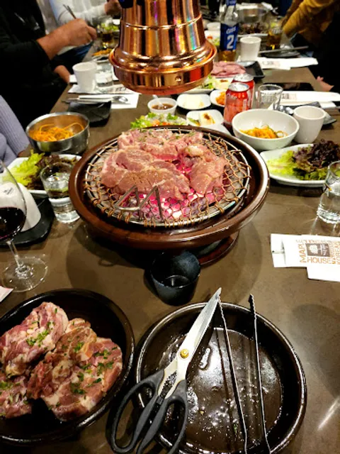 Prost Pub & Grill, Seoul