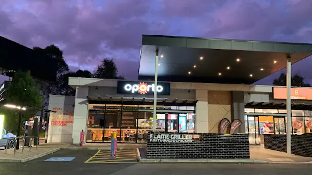 Oporto Cranbourne North Drive Thru