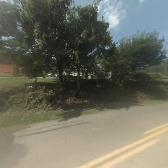 Queen's Machine Shop Inc