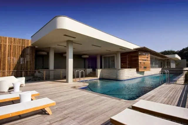 Dash Luxury Apartments