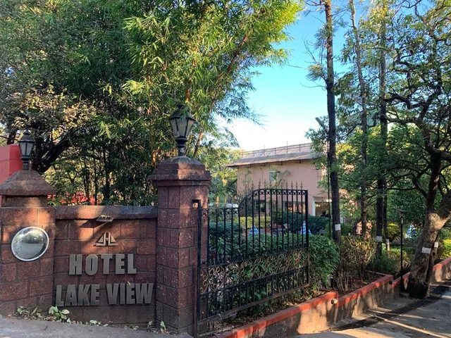 Hotel Lake View